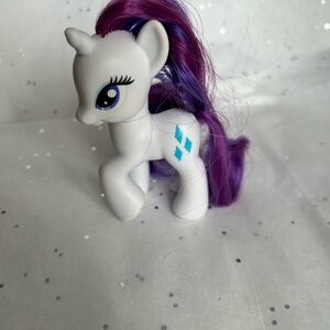 My little pony rarity Bent knee